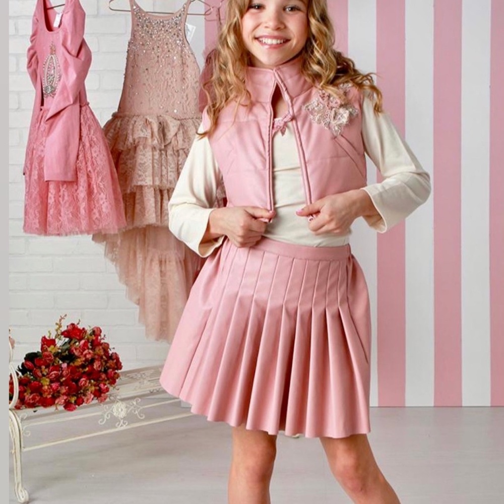 Girls Pink Pleated Skirt and Vest Set